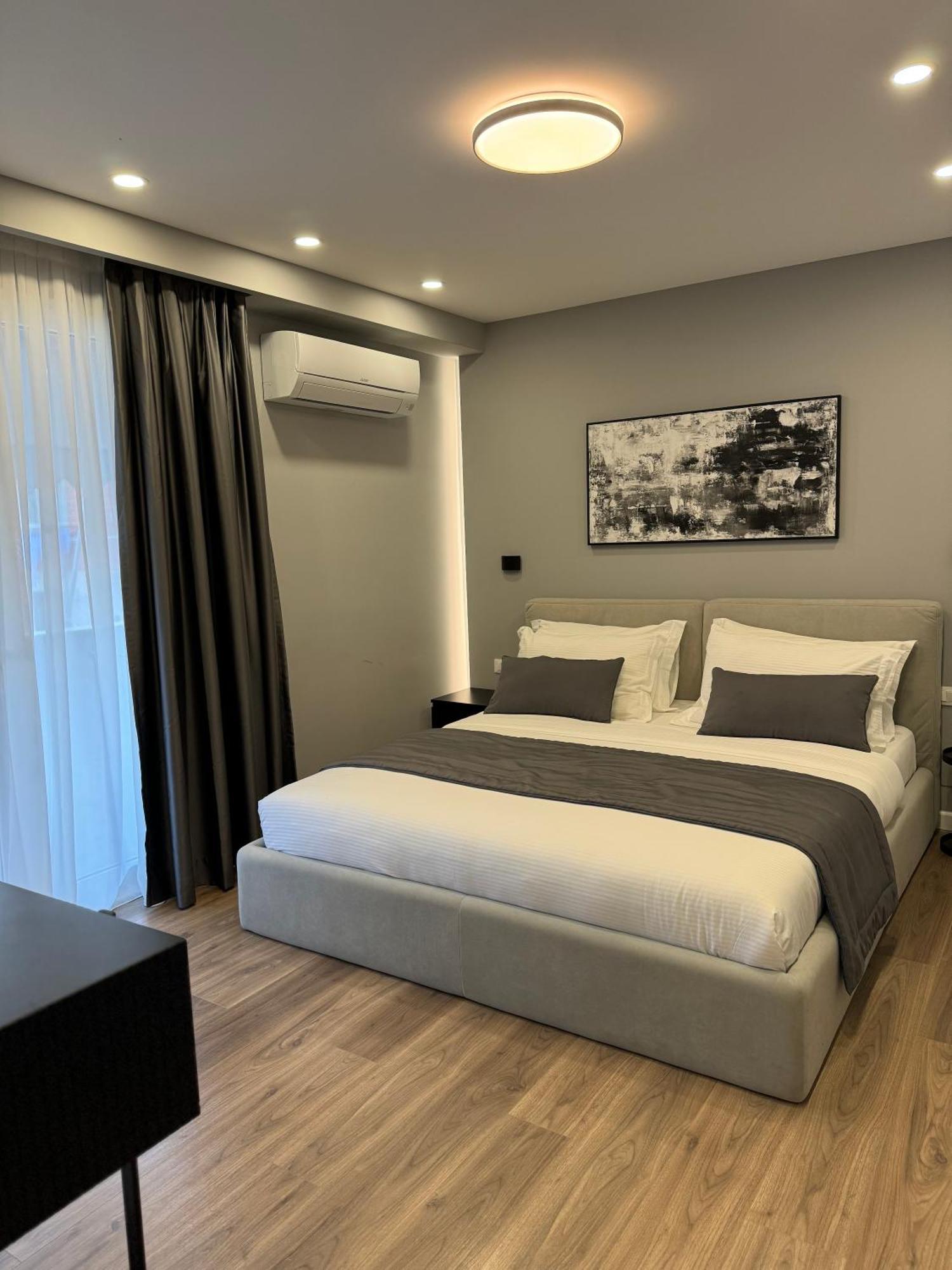 L'Hotel Tirana Exteriör bild