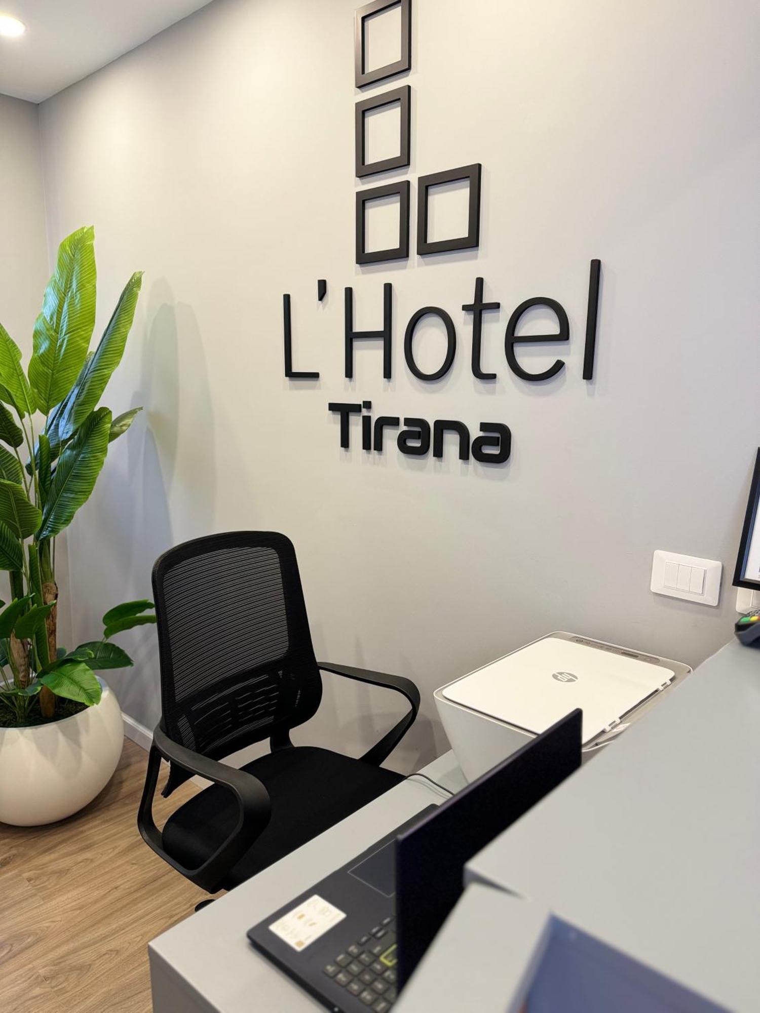 L'Hotel Tirana Exteriör bild